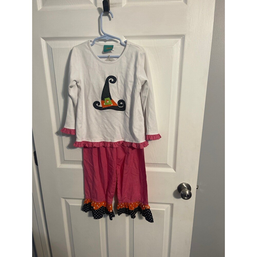 Mia’s 2 Piece Outfit Size 6